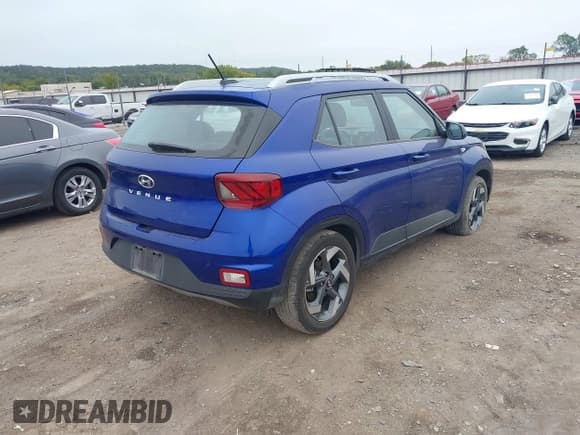 ✅ 2023 Hyundai Venue SEL • VIN: KMHRC8A37PU262960 • Лот: 43301894. Опубликован ранее на IAAI с пробегом 28 491 миль. Бесплатный доступ к архиву аукционных продаж из США и подробный отчёт об истории автомобиля на DreamBid. Изображение 4.