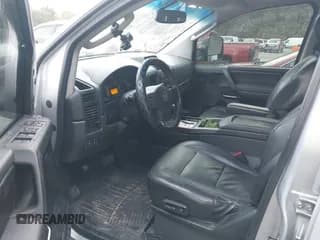 ✅ 2011 Nissan Titan SL • VIN: 1N6BA0ED3BN313273 • Lot: 43597145. Wystawiony na IAAI z przebiegiem 178 765 mil. Bezpłatny archiwum sprzedaży aukcyjnych z USA i szczegółowy raport historii pojazdu na DreamBid. Zdjęcie 5.