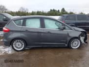✅ 2015 Ford C-Max SEL • VIN: 1FADP5BU0FL119996 • Lot: 41336984. Wystawiony na IAAI z przebiegiem 77 640 mil. Bezpłatny archiwum sprzedaży aukcyjnych z USA i szczegółowy raport historii pojazdu na DreamBid. Zdjęcie 14.
