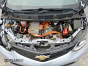 ✅ 2017 Chevrolet Bolt EV LT • VIN: 1G1FW6S05H4172627 • Lot: 45357584. Wystawiony na Copart z przebiegiem 83 410 mil. Bezpłatny archiwum sprzedaży aukcyjnych z USA i szczegółowy raport historii pojazdu na DreamBid. Zdjęcie 11.