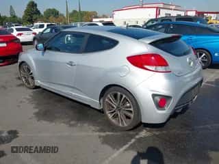 2016 Hyundai Veloster Turbo with VIN KMHTC6AE2GU263249, listed as a IAAI auction lot 43529629 with 73,489 mi miles and . Bid and sale history available at DreamBid. Image 3.