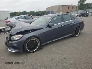 ✅ 2016 Mercedes-Benz E 400 • VIN: WDDHF6HB5GB180008 • Lot: 71398185. Listed on Copart with 75,866 mi. Free auction sales archive from the USA and detailed vehicle history report at DreamBid. Image 1.