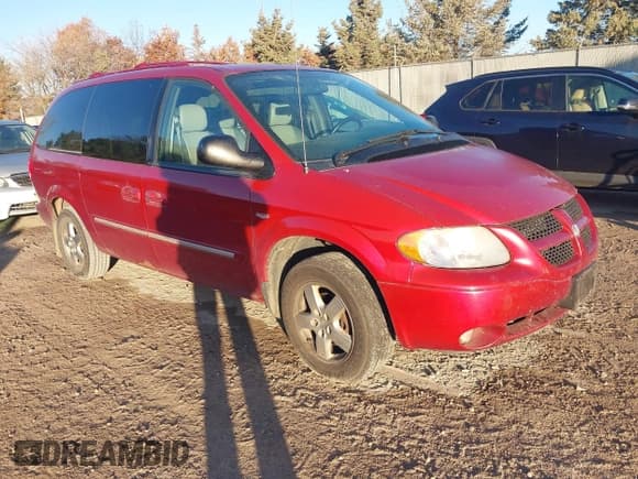 ✅ 2004 Dodge Caravan SXT • VIN: 2D4GP44L74R587057 • Лот: 43612843. Опубликован ранее на IAAI с пробегом 202 694 миль. Бесплатный доступ к архиву аукционных продаж из США и подробный отчёт об истории автомобиля на DreamBid. Изображение 1.