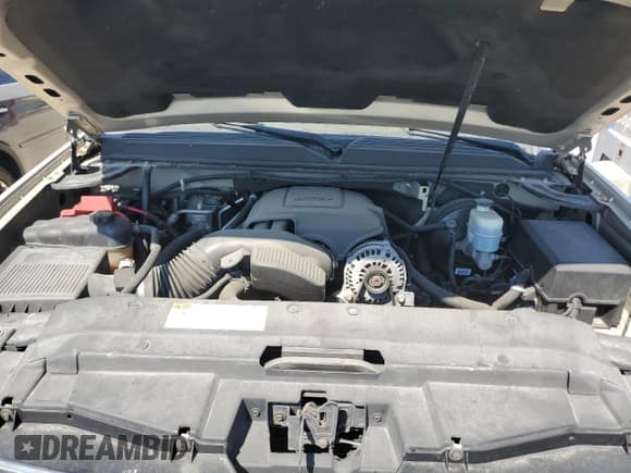 ✅ 2011 Chevrolet Suburban LT • VIN: 1GNSCJE09BR269263 • Lot: 75262054. Wystawiony na Copart z przebiegiem 108 988 mil. Bezpłatny archiwum sprzedaży aukcyjnych z USA i szczegółowy raport historii pojazdu na DreamBid. Zdjęcie 13.