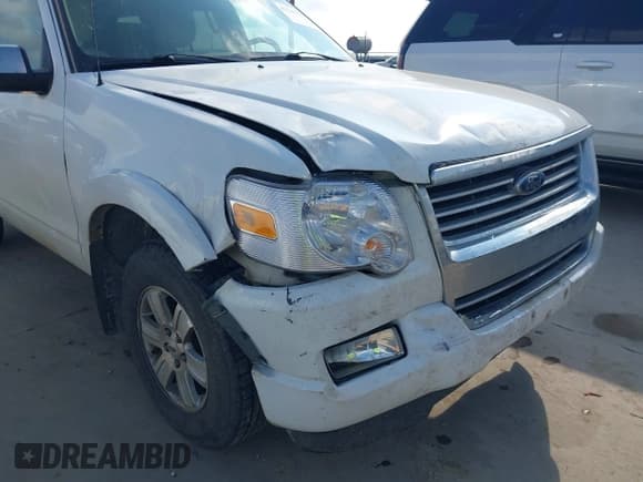 ✅ 2010 Ford Explorer XLT • VIN: 1FMEU7DE4AUA10948 • Lot: 43543058. Wystawiony na IAAI z przebiegiem 132 442 mil. Bezpłatny archiwum sprzedaży aukcyjnych z USA i szczegółowy raport historii pojazdu na DreamBid. Zdjęcie 6.