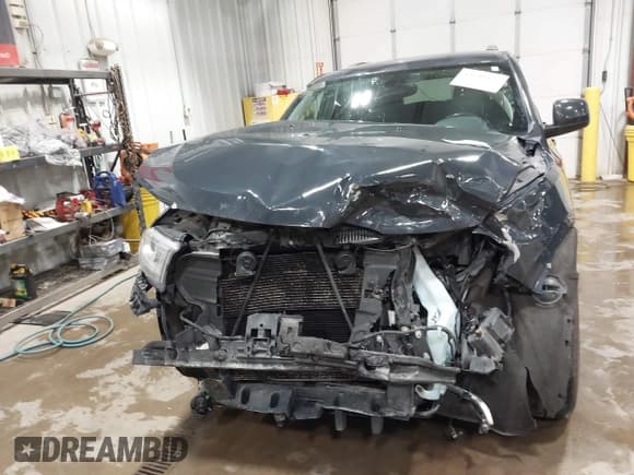 ✅ 2018 Dodge Durango SXT • VIN: 1C4RDJAG6JC186916 • Lot: 43232502. Listed on IAAI with 120,600 mi. Free auction sales archive from the USA and detailed vehicle history report at DreamBid. Image 13.