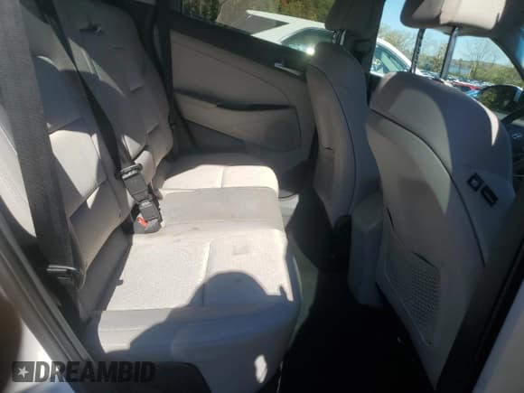 ✅ 2017 Hyundai Tucson SE • VIN: KM8J3CA43HU321609 • Лот: 87051665. Опубликован ранее на Copart с пробегом 142 753 миль. Бесплатный доступ к архиву аукционных продаж из США и подробный отчёт об истории автомобиля на DreamBid. Изображение 11.