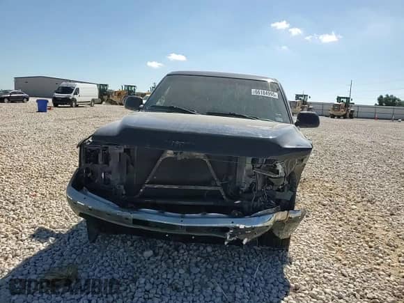 2001 Chevrolet Silverado 1500 LT z VIN 2GCEC19T511134332, wystawiony jako Copart lot #66184995 z przebiegiem 319 523 mil mil oraz Szkoda całkowita • Salvage title. Historia ofert i sprzedaży dostępna na DreamBid. Obrazek 14.