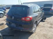 ✅ 2009 Volkswagen Tiguan S • VIN: WVGAV75N29W525411 • Lot: 43030909. Listed on IAAI with 152,930 mi. Free auction sales archive from the USA and detailed vehicle history report at DreamBid. Image 4.