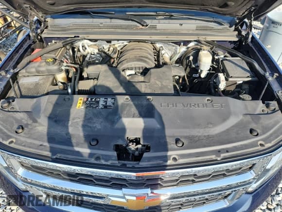 ✅ 2017 Chevrolet Tahoe LT • VIN: 1GNSKBKC6HR378036 • Lot: 61404535. Listed on Copart with 111,699 mi. Free auction sales archive from the USA and detailed vehicle history report at DreamBid. Image 12.