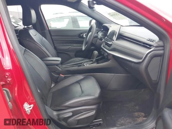 ✅ 2023 Jeep Compass (RED) Edition • VIN: 3C4NJDCN6PT511615 • Lot: 42439385. Listed on IAAI with 61,256 mi. Free auction sales archive from the USA and detailed vehicle history report at DreamBid. Image 5.