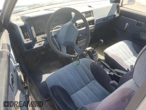 ✅ 1992 Nissan Frontier SE • VIN: 1N6HD16Y8NC358458 • Лот: 62064905. Опубликован ранее на Copart с пробегом 226 678 миль. Бесплатный доступ к архиву аукционных продаж из США и подробный отчёт об истории автомобиля на DreamBid. Изображение 8.