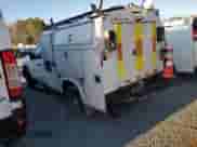 2014 Chevrolet Silverado 3500HD Work Truck z VIN 1GB3KZCG4EF125936, wystawiony jako Copart lot #87860895 z przebiegiem 252 905 mil mil oraz Czysty tytuł • Clean title. Historia ofert i sprzedaży dostępna na DreamBid. Obrazek 2.