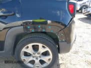 ✅ 2016 Jeep Renegade Limited • VIN: ZACCJADT7GPE30360 • Lot: 42012541. Listed on IAAI with 81,409 mi. Free auction sales archive from the USA and detailed vehicle history report at DreamBid. Image 17.