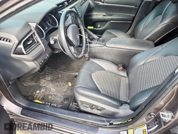 ✅ 2020 Toyota Camry SE • VIN: 4T1M11AK5LU388680 • Лот: 70761255. Опубликован ранее на Copart с пробегом 81 912 миль. Бесплатный доступ к архиву аукционных продаж из США и подробный отчёт об истории автомобиля на DreamBid. Изображение 7.