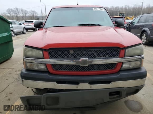 ✅ 2005 Chevrolet Silverado 1500 LS • VIN: 2GCEC19VX51374693 • Лот: 44377964. Опубликован ранее на Copart с пробегом 120 114 миль. Бесплатный доступ к архиву аукционных продаж из США и подробный отчёт об истории автомобиля на DreamBid. Изображение 5.