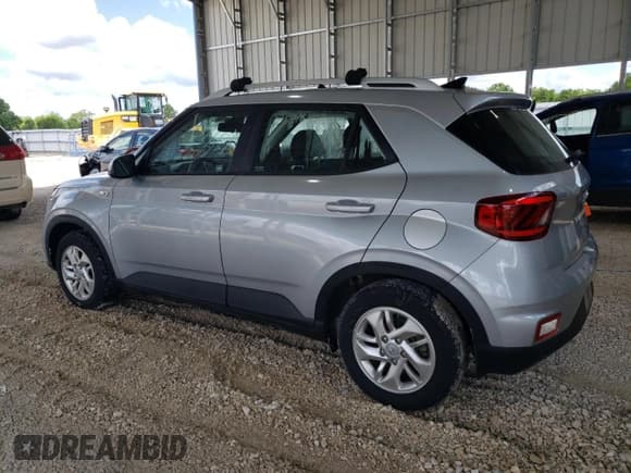 ✅ 2020 Hyundai Venue SEL • VIN: KMHRC8A39LU022223 • Lot: 58897115. Listed on Copart with 74,919 mi. Free auction sales archive from the USA and detailed vehicle history report at DreamBid. Image 2.