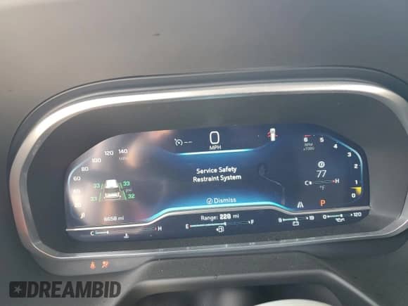 2024 Chevrolet Suburban LT z VIN 1GNSCCKD2RR318591, wystawiony jako Copart lot #52626655 z przebiegiem 6 658 mil mil oraz Szkoda całkowita • Salvage title. Historia ofert i sprzedaży dostępna na DreamBid. Obrazek 9.