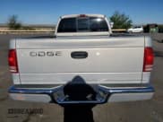 ✅ 1998 Dodge Dakota SLT • VIN: 1B7GL22X9WS505091 • Lot: 53560155. Wystawiony na Copart z przebiegiem 149 429 mil. Bezpłatny archiwum sprzedaży aukcyjnych z USA i szczegółowy raport historii pojazdu na DreamBid. Zdjęcie 6.