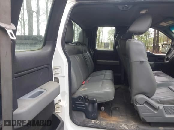✅ 2012 Ford F-150 XL • VIN: 1FTEX1CM7CFA99844 • Lot: 41995415. Listed on IAAI with 210,334 mi. Free auction sales archive from the USA and detailed vehicle history report at DreamBid. Image 8.