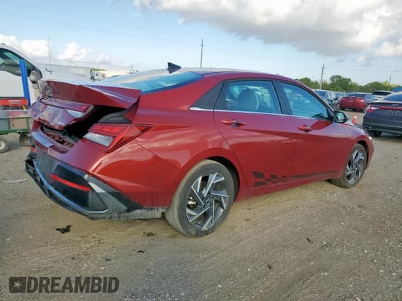 ✅ 2025 Hyundai Elantra Limited • VIN: KMHLP4DG9SU959380 • Lot: 81233345. Wystawiony na Copart z przebiegiem 19 534 mil. Bezpłatny archiwum sprzedaży aukcyjnych z USA i szczegółowy raport historii pojazdu na DreamBid. Zdjęcie 3.