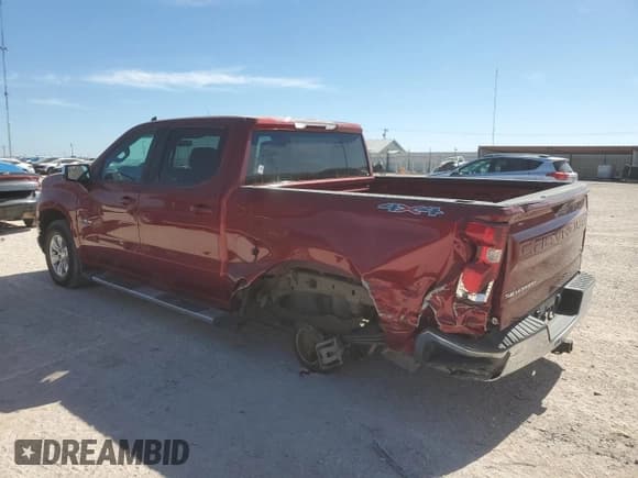 ✅ 2021 Chevrolet Silverado 1500 LT • VIN: 3GCUYDED4MG458638 • Lot: 77008144. Wystawiony na Copart z przebiegiem 87 130 mil. Bezpłatny archiwum sprzedaży aukcyjnych z USA i szczegółowy raport historii pojazdu na DreamBid. Zdjęcie 2.