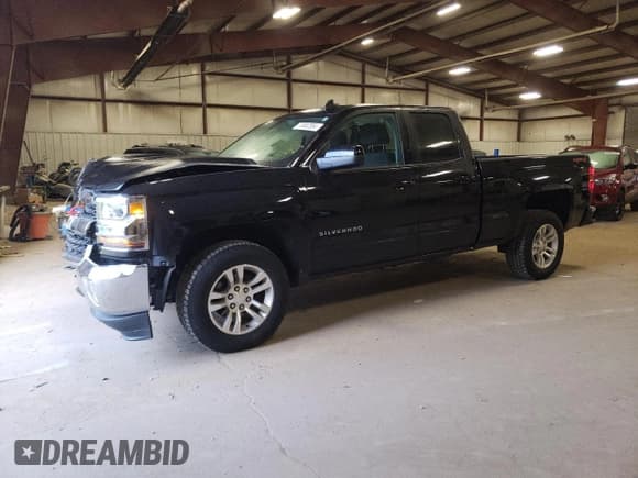 ✅ 2019 Chevrolet Silverado 1500 LT • VIN: 2GCVKPEC0K1183371 • Lot: 74982584. Wystawiony na Copart z przebiegiem 68 276 mil. Bezpłatny archiwum sprzedaży aukcyjnych z USA i szczegółowy raport historii pojazdu na DreamBid. Zdjęcie 1.