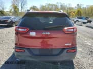 ✅ 2014 Jeep Cherokee Latitude • VIN: 1C4PJLCB8EW157953 • Лот: 87438525. Опубликован ранее на Copart с пробегом 221 591 миль. Бесплатный доступ к архиву аукционных продаж из США и подробный отчёт об истории автомобиля на DreamBid. Изображение 6.