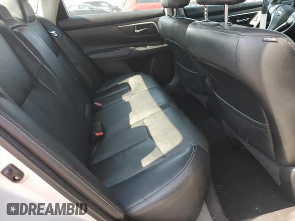 ✅ 2017 Nissan Altima SL • VIN: 1N4AL3AP5HC131269 • Lot: 81188605. Listed on Copart with 87,294 mi. Free auction sales archive from the USA and detailed vehicle history report at DreamBid. Image 10.