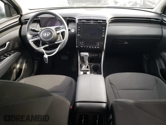 ✅ 2022 Hyundai Tucson SEL • VIN: 5NMJFCAE6NH128572 • Lot: 71470803. Wystawiony na Copart z przebiegiem 10 420 mil. Bezpłatny archiwum sprzedaży aukcyjnych z USA i szczegółowy raport historii pojazdu na DreamBid. Zdjęcie 8.