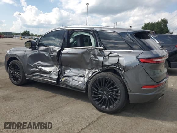 ✅ 2021 Lincoln Corsair Reserve • VIN: 5LMCJ2D97MUL00432 • Lot: 68394165. Wystawiony na Copart z przebiegiem 68 576 mil. Bezpłatny archiwum sprzedaży aukcyjnych z USA i szczegółowy raport historii pojazdu na DreamBid. Zdjęcie 2.