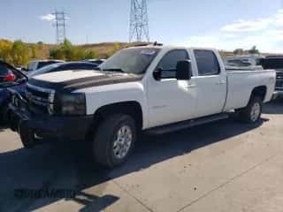 2011 Chevrolet Silverado 3500HD DRW LTZ с VIN 1GC4K1C81BF132820, выставлен на аукционе Copart как лот 71804524 с пробегом 267 399 миль миль и Чистый • Clean title. История ставок и продаж доступна на DreamBid. Изображение 1.