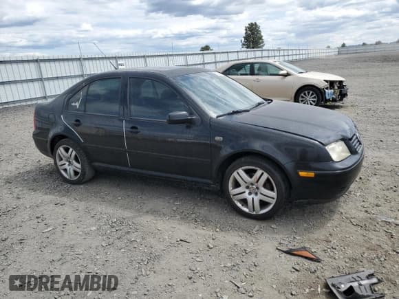 ✅ 2001 Volkswagen Jetta • VIN: 3VWTG69MX1M180164 • Лот: 59061905. Опубликован ранее на Copart с пробегом Не указан. Бесплатный доступ к архиву аукционных продаж из США и подробный отчёт об истории автомобиля на DreamBid. Изображение 4.