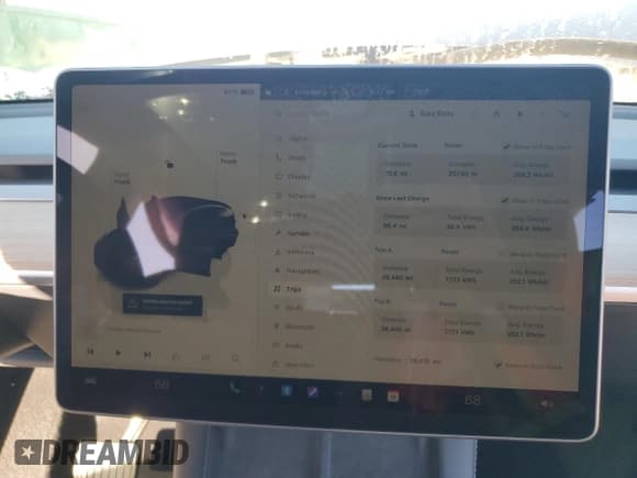 ✅ 2025 Tesla Model Y Long Range • VIN: 7SAYGDED2SF245519 • Lot: 86227805. Listed on Copart with 28,470 mi. Free auction sales archive from the USA and detailed vehicle history report at DreamBid. Image 9.