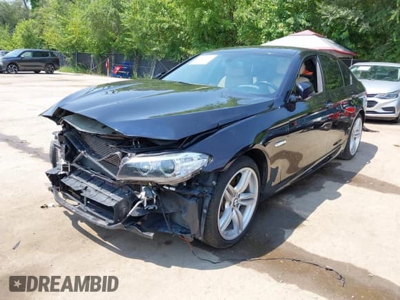 ✅ 2015 BMW 5 Series 550i xDrive • VIN: WBAKP9C56FD979991 • Lot: 42942638. Listed on IAAI with 57,804 mi. Free auction sales archive from the USA and detailed vehicle history report at DreamBid. Image 2.
