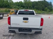 ✅ 2019 Chevrolet Colorado 2WD Work Truck • VIN: 1GCGSBEN2K1332088 • Lot: 42240271. Listed on IAAI with 117,731 mi. Free auction sales archive from the USA and detailed vehicle history report at DreamBid. Image 16.