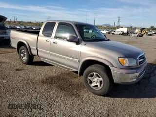 ✅ 2000 Toyota Tundra Limited • VIN: 5TBBT481XYS094507 • Lot: 93115735. Listed on Copart with 257,228 mi. Free auction sales archive from the USA and detailed vehicle history report at DreamBid. Image 4.