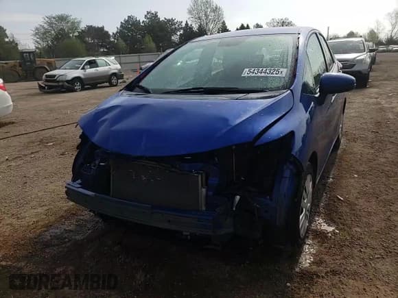 ✅ 2015 Honda Fit LX • VIN: 3HGGK5H57FM725785 • Lot: 54344325. Listed on Copart with 76,849 mi. Free auction sales archive from the USA and detailed vehicle history report at DreamBid. Image 14.