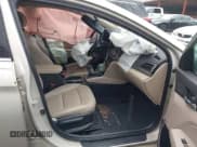 ✅ 2017 Hyundai Elantra SE • VIN: KMHD84LF0HU176645 • Лот: 42538873. Опубликован ранее на IAAI с пробегом 144 471 миль. Бесплатный доступ к архиву аукционных продаж из США и подробный отчёт об истории автомобиля на DreamBid. Изображение 5.