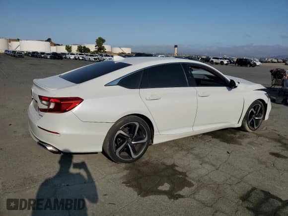 2018 Honda Accord Sport с VIN 1HGCV1F35JA199548, выставлен на аукционе Copart как лот 80586065 с пробегом 105 106 миль миль и Списание • Salvage title. История ставок и продаж доступна на DreamBid. Изображение 3.