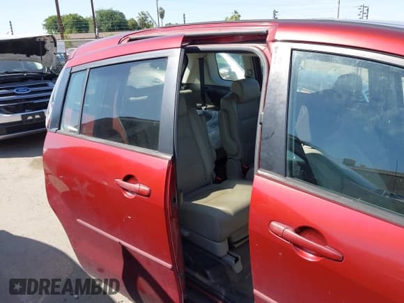 ✅ 2008 Mazda 5 Grand Touring • VIN: JM1CR29L680316865 • Лот: 42368393. Опубликован ранее на IAAI с пробегом 158 732 миль. Бесплатный доступ к архиву аукционных продаж из США и подробный отчёт об истории автомобиля на DreamBid. Изображение 12.