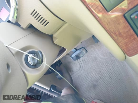 ✅ 2009 Ford Explorer • VIN: 1FMEU84899UA31466 • Лот: 41386025. Опубликован ранее на IAAI с пробегом 173 671 миль. Бесплатный доступ к архиву аукционных продаж из США и подробный отчёт об истории автомобиля на DreamBid. Изображение 11.