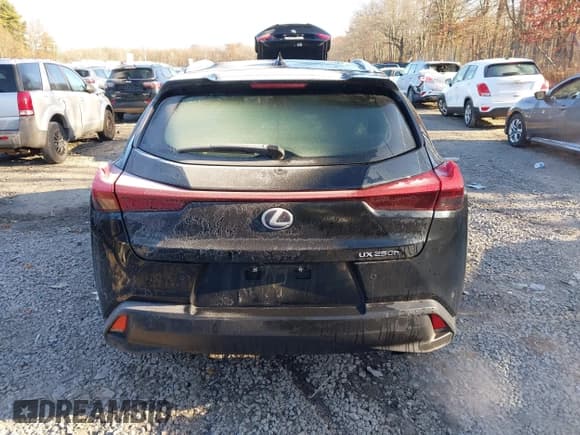 ✅ 2019 Lexus UX 250h • VIN: JTHU9JBH0K2019055 • Lot: 43726705. Wystawiony na IAAI z przebiegiem 56 967 mil. Bezpłatny archiwum sprzedaży aukcyjnych z USA i szczegółowy raport historii pojazdu na DreamBid. Zdjęcie 16.
