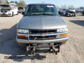 ✅ 2000 Chevrolet S-10 LS • VIN: 1GCDT14W4Y8197054 • Лот: 75340294. Опубликован ранее на Copart с пробегом 246 045 миль. Бесплатный доступ к архиву аукционных продаж из США и подробный отчёт об истории автомобиля на DreamBid. Изображение 5.