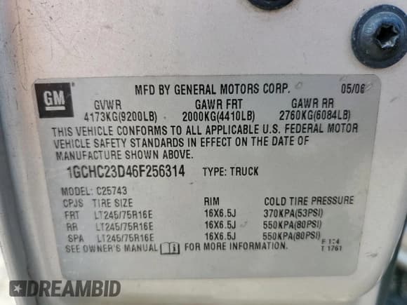 ✅ 2006 Chevrolet Silverado 2500HD Work Truck • VIN: 1GCHC23D46F256314 • Лот: 68255355. Опубликован ранее на Copart с пробегом 325 870 миль. Бесплатный доступ к архиву аукционных продаж из США и подробный отчёт об истории автомобиля на DreamBid. Изображение 12.