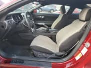 ✅ 2018 Ford Mustang EcoBoost • VIN: 1FA6P8TH7J5178410 • Lot: 91275165. Wystawiony na Copart z przebiegiem 25 542 mil. Bezpłatny archiwum sprzedaży aukcyjnych z USA i szczegółowy raport historii pojazdu na DreamBid. Zdjęcie 7.