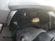 ✅ 2016 Hyundai Veloster Turbo Rally Edition • VIN: KMHTC6AE8GU293100 • Lot: 83682184. Wystawiony na Copart z przebiegiem Nie podano. Bezpłatny archiwum sprzedaży aukcyjnych z USA i szczegółowy raport historii pojazdu na DreamBid. Zdjęcie 9.