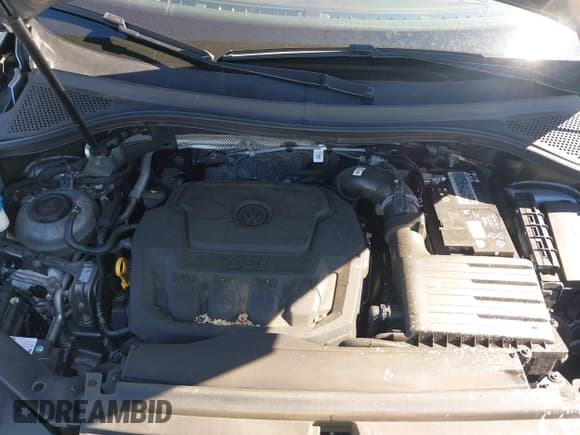 ✅ 2023 Volkswagen Tiguan SE R-Line Black • VIN: 3VVCB7AX4PM063588 • Lot: 43557859. Wystawiony na IAAI z przebiegiem 42 173 mil. Bezpłatny archiwum sprzedaży aukcyjnych z USA i szczegółowy raport historii pojazdu na DreamBid. Zdjęcie 10.