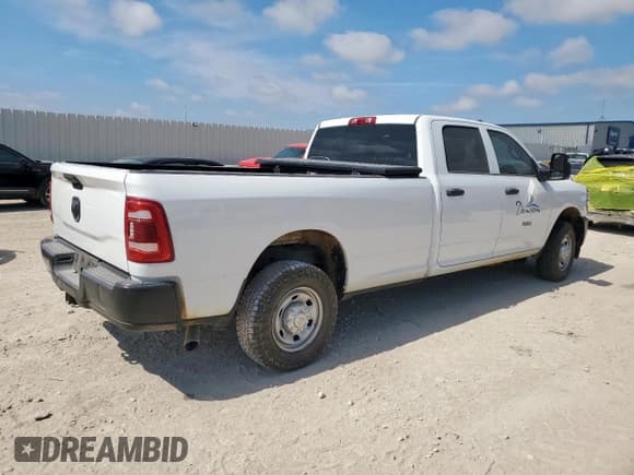 ✅ 2023 Ram 2500 Tradesman • VIN: 3C6UR4HJ3PG516362 • Лот: 66174995. Опубликован ранее на Copart с пробегом 17 017 миль. Бесплатный доступ к архиву аукционных продаж из США и подробный отчёт об истории автомобиля на DreamBid. Изображение 3.