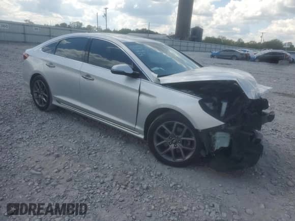 2018 Hyundai Sonata Limited with VIN 5NPE34AB9JH617728, listed as a Copart auction lot 84762245 with 106,322 mi miles and Salvage title. Bid and sale history available at DreamBid. Image 4.